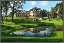 Das Weie Schloss von Gulbene wurde im 18. Jahrhundert errichtet. Heute ist es weitgehend verfallen. (01.09.2024)