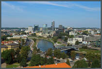 Blick von der Oberen Burg auf den Fluss Neris und das Stadtzentrum von Vilnius. (03.09.2024)