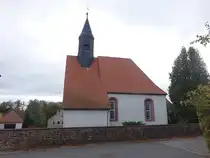 Sitten, evangelische Dorfkirche, erbaut im 15. Jahrhundert (02.11.2024)