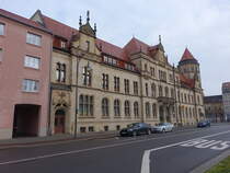 Dessau, Hauptpostamt in der Friedrichstrae, erbaut von 1899 bis 1901 durch den Architekten Ernst Hake, Wiederaufbau von 1950 bis 1951 (08.12.2024)