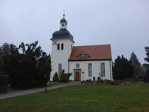 Dessau-Trten, evangelische St. Peter Kirche, erbaut ab 1228, Wiederaufbau bis 1953 (08.12.2024)