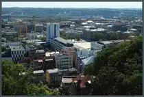 Blick von der Basilika der Auferstehung Christi auf den Vienybės-Platz im Stadtzentrum von Kaunas mit verschiedenen Geb�uden der Technischen Universit�t. (Kaunas, 04.09.2024)