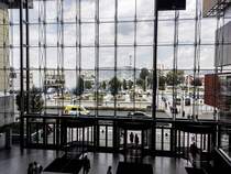 Aussicht vom Etele Plza. Ein riesiger Kaufhof mit 4 Etagen! Foto: Juli, 2024.