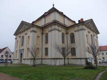 Zerbst, evangelische St. Trinitatis Kirche in der Rennstrae, erbaut von 1683 bis 1696 durch den Baumeister Cornelis Ryckwrt (08.12.2024)