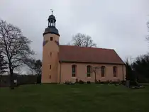 Dobien, evangelische Kirche, romanische Feldsteinkirche aus dem 13. Jahrhundert (10.12.2024)