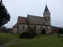 D�ben, evangelische St. Petri Kirche, erbaut im 12. Jahrhundert, Kirchturm erbaut 1835 (11.12.2024)