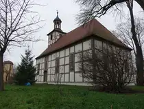 Elbenau, evangelische St. Pankratius Kirche, erbaut 1745 (11.12.2024)