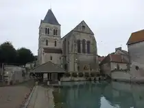 Vertus, Pfarrkirche St. Martin, erbaut im 11. Jahrhundert (06.10.2024)