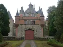 Montmort-Lucy, Schloss aus dem 16. Jahrhundert (06.10.2024)