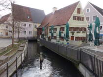 Mindelheim, Weberhaus in der Mhlgasse, zweigeschossiger Traufseitbau mit Satteldach, erbaut im 18. Jahrhundert (11.01.2025)