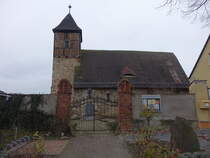 Prdel, evangelische St. Sebastian Kirche, erbaut im 12. Jahrhundert (11.12.2024)