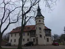 Schloss C�sitz, erbaut bis 1891 von Hubert Freiherr von dem Bussche-Lohe, Westfl�gel erbaut 1937 (12.12.2024)