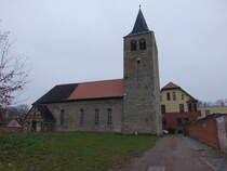 Gropaschleben, evangelische Kirche, erbaut im 11. Jahrhundert (12.12.2024)