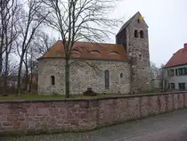 Rieda, evangelische Dorfkirche, erbaut im 12. Jahrhundert (12.12.2024)