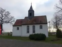 Oberglaucha, evangelische Kirche, erbaut im 13. Jahrhundert (13.12.2024)