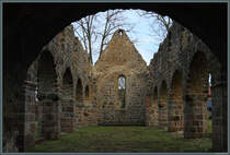 Die Kirchenruine Unser Lieben Frauen in Loburg stammt aus dem 12. Jahrhundert und wurde bereits im Mittelalter aufgegeben. (09.02.2025)