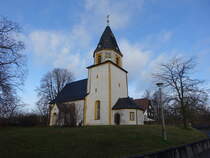 Hohburg, evangelische Dorfkirche, romanische Chorturmkirche aus dem 13. Jahrhundert (15.12.2024)