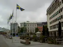 G�teborg, Denkmal und Geb�ude in der �stra Larm Gatan (22.06.2013)