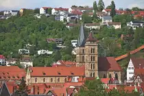 Blick auf die Esslinger Stadtkirche St. Dyonis am 04.05.2024. Unter der zu sehende Kirche befinden sich Reste von wesentlich �lteren Kirchen, die bei bestimmten F�hrungen auch f�r Touristen zug�nglich sind.