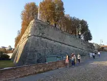 Bergamo, Stadtmauer an der Via Sant Alessandro (29.09.2018)