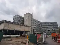 Das Esslinger Landratsamt w�hrend dem Abriss am 14.09.2022