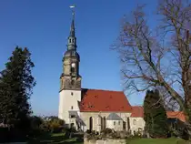 Possendorf, evangelische Kirche, sp�tgotische Hallenkirche, erbaut bis 1596 (28.03.2025)