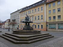 Bad Schandau, Sendig Brunnen am Marktplatz (29.03.2025)