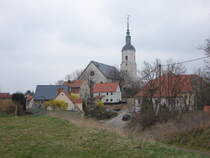 Dohna, evangelische St. Marien Kirche, erbaut 1489 (29.03.2025)