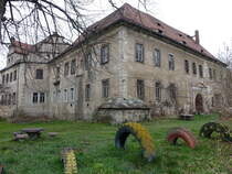 Ottendorf, Wasserschloss, Dreiflgelanlage erbaut um 1500 (29.03.2025)