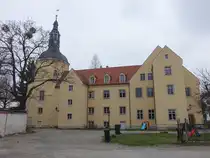 Schloss Zehista, erbaut im 17. Jahrhundert, Hauskirche von 1742 (29.03.2025)
