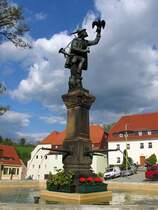 Falknerbrunnen in Lauenstein/Osterzgebirge; 11.05.2008
