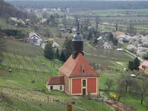 Pillnitz, evangelische Weinbergkirche Hl. Geist, barocke Dorfkirche von 1723 (30.03.2025)