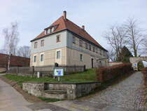 Porschendorf, Pfarrhof in der Lindenstrae, erbaut im 17. Jahrhundert (30.03.2025)