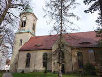 Schnfeld, evangelische Kirche, Saalkirche mit Westturm, erbaut 1676 (30.03.2025)