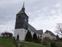 Strza, evangelische Dorfkirche, gotische Saalkirche, spter barockisiert, erbaut ab 1398 (30.03.2025)