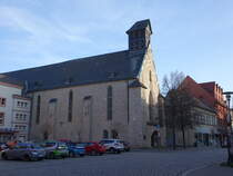 Aschersleben, Hl. Kreuz Kirche am Markt, frhere Franziskaner Klosterkirche, erbaut im 13. Jahrhundert (12.04.2025)