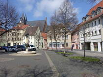 Delitzsch, Huser und St. Peter und Paul Kirche am Markt (12.04.2025)