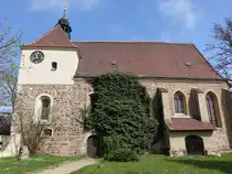 Zschernitz, sp�tromanische evangelische St. Gallus Kirche, erbaut im 13. Jahrhundert (12.04.2025)
