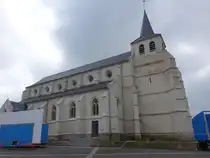 Auchel, Pfarrkirche Saint-Michel am Place Jules Guesde, erbaut im 15. Jahrhundert (25.04.2025)