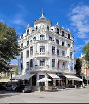 Royal Hotel / Хотел Роял, ein prachtvolles Eckhaus in Warna / Варна (BG).

🕓 23.9.2024 | 14:36 Uhr