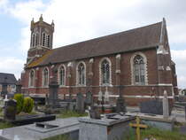 Racquinghem, Pfarrkirche Notre-Dame, erbaut im 19. Jahrhundert (25.04.2025)