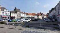 Ardres, historische Huser am Place de Armes (25.04.2025)