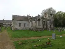 North Cerney, Pfarrkirche All Saint in der Dark Lane, erbaut im 12. Jahrhundert (26.04.2025)