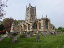 Fairford, Pfarrkirche St. Mary, erbaut im 15. Jahrhundert (26.04.2025)
