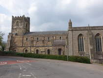 Chepstow, Pfarrkirche St. Mary, erbaut im 11. Jahrhundert aus gelbem Trias-Sandstein (26.04.2025)