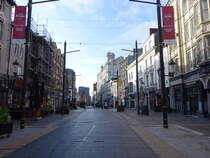 Cardiff, Huser in der High Street im Castle Quarter (27.04.2025)
