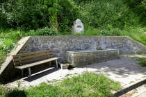 Ihringen am Kaiserstuhl, der Ehlen-Brunnen am nrdlichen Stadtrand, Mai 2025