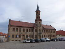 Knnern, Rathaus am Markt, erbaut 1862 (13.04.2025)