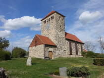 Bsenburg, evangelische St. Michael Kirche, Feldsteinkirche aus dem 8. Jahrhundert (13.04.2025)