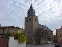 Alsleben, evangelische St. Ccilie Kirche, erbaut im 13. Jahrhundert, Langhaus erbaut 1864 (14.04.2025)